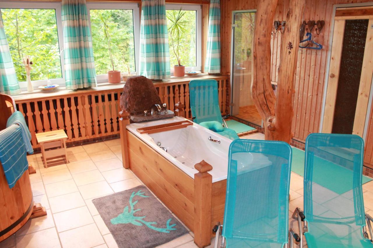 Landhotel Untere Kapfenhardter Muehle Unterreichenbach Exteriör bild